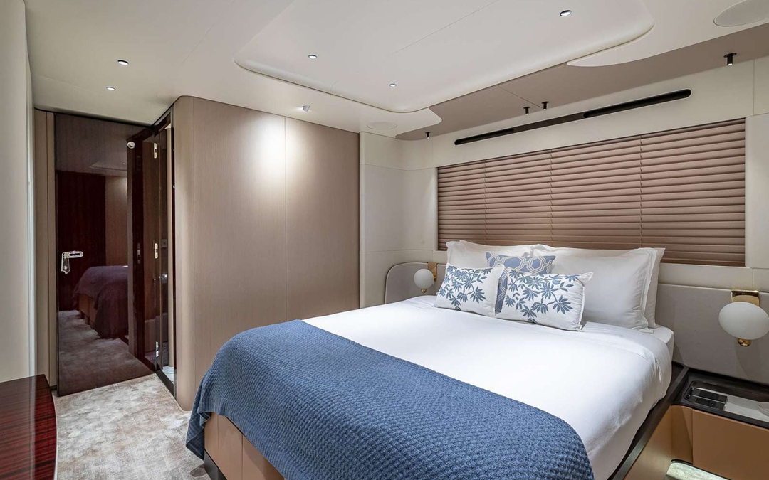 125' Azimut