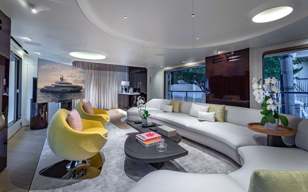 125' Azimut