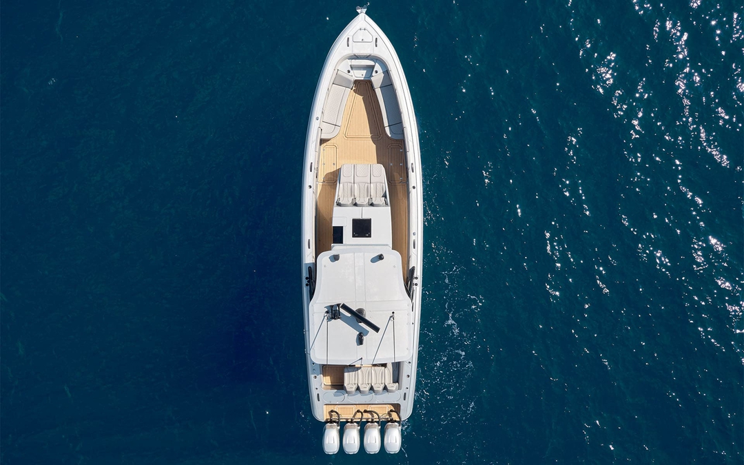 43' Midnight Express