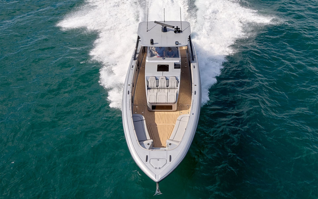 43' Midnight Express