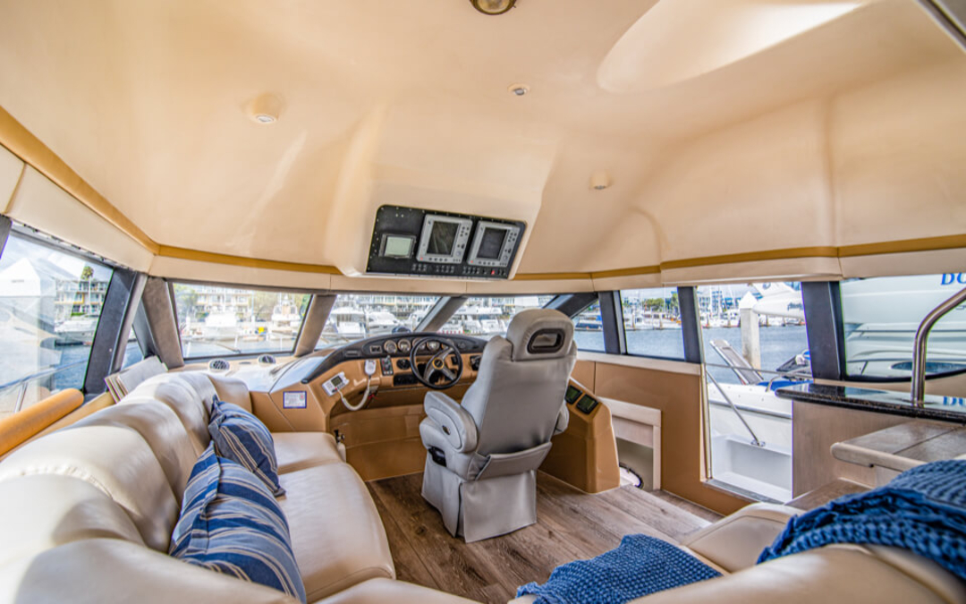 60' Carver