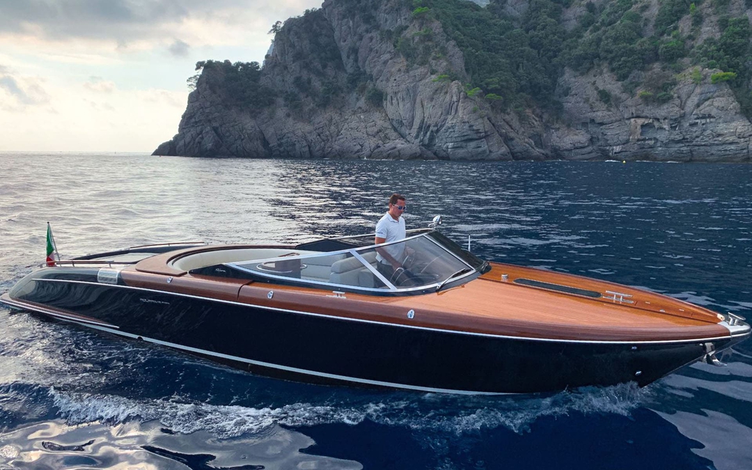 33' Riva