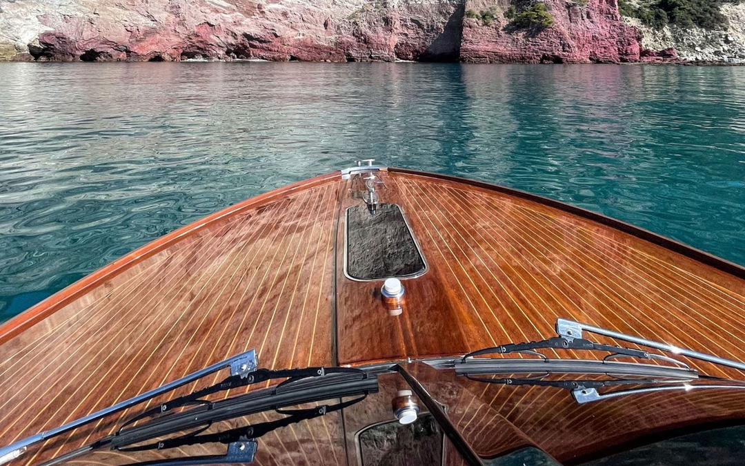 33' Riva