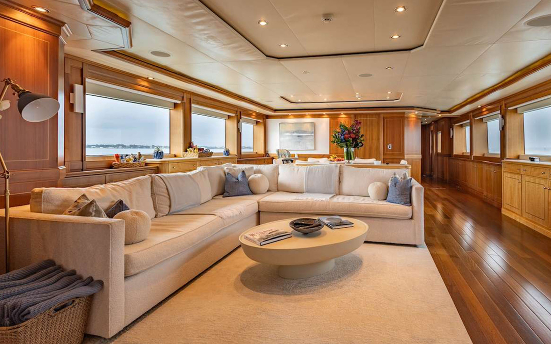 123' Palmer Johnson