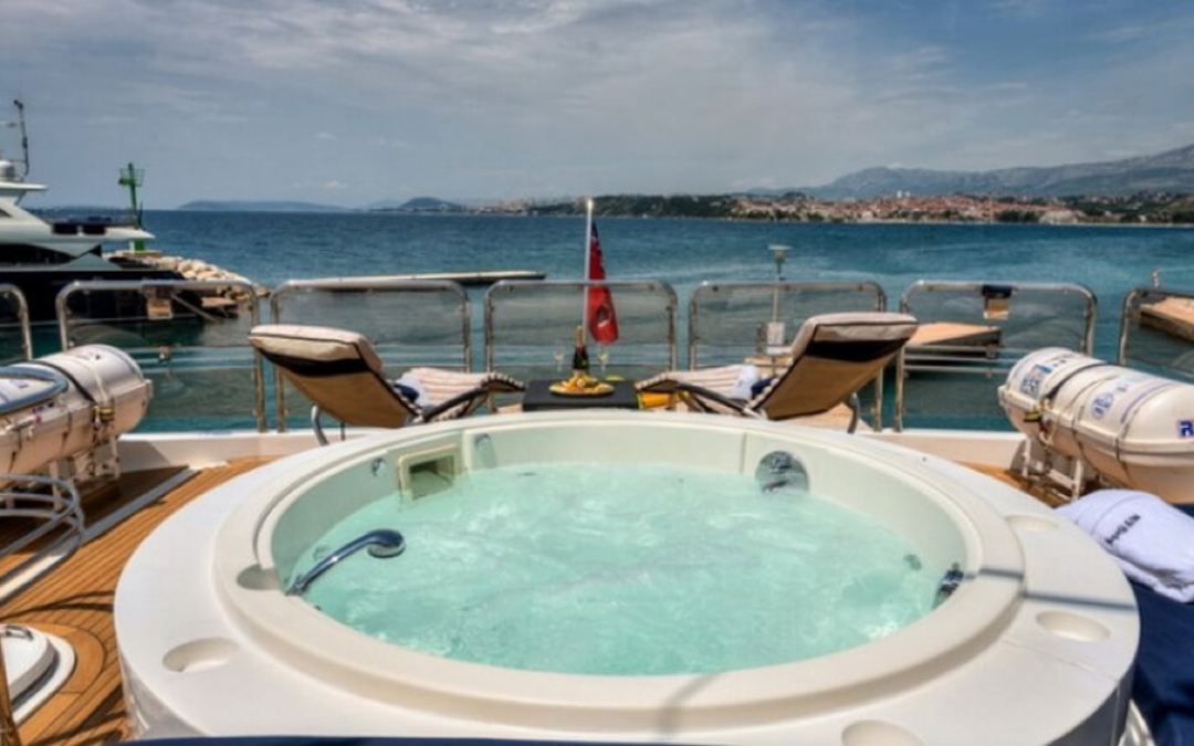 105' Sunseeker