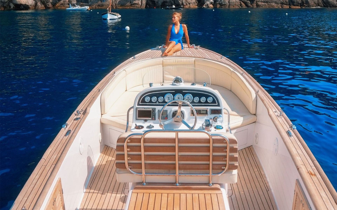33' Long Island Yachts
