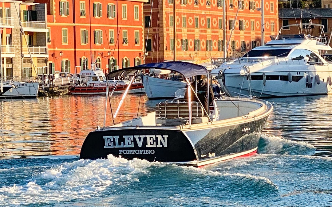 33' Long Island Yachts