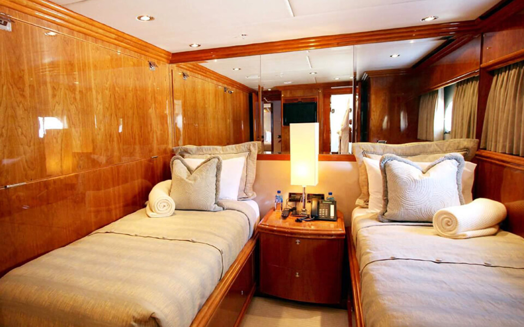 100' Hargrave