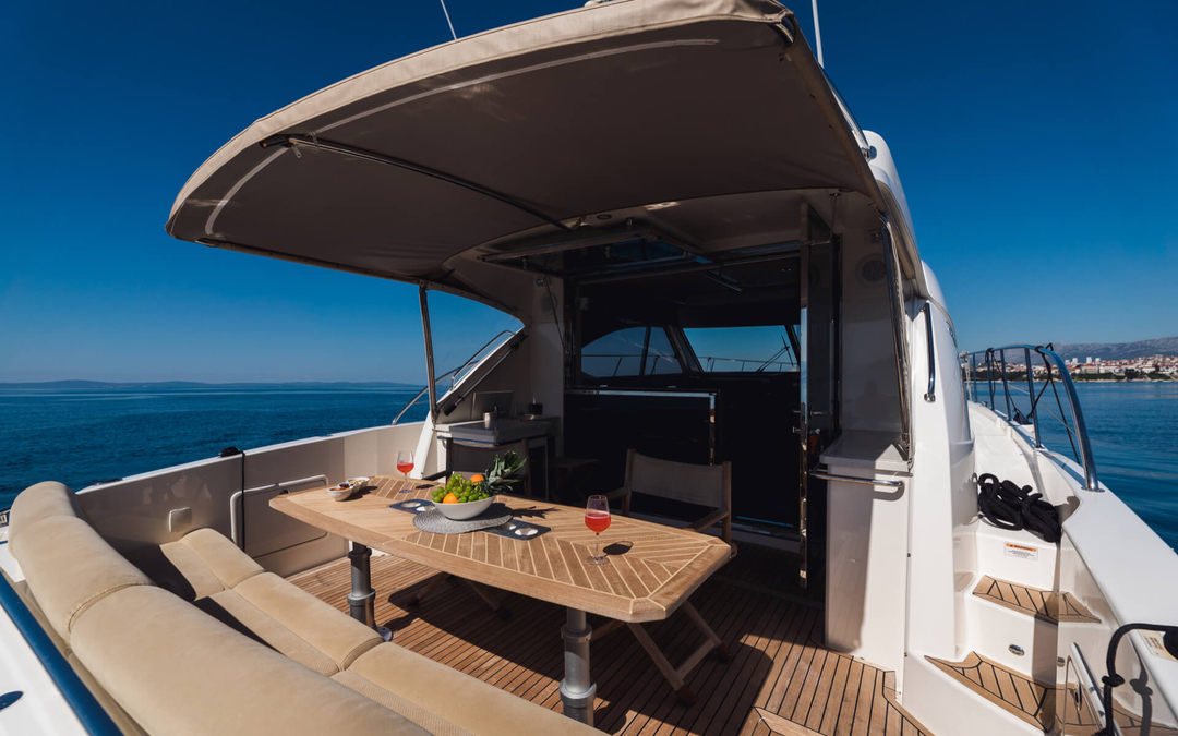 50' Riviera