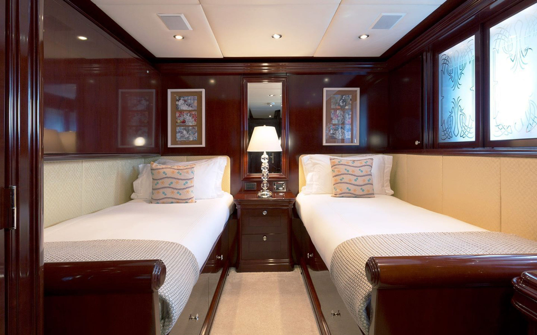 161' Trinity Yachts
