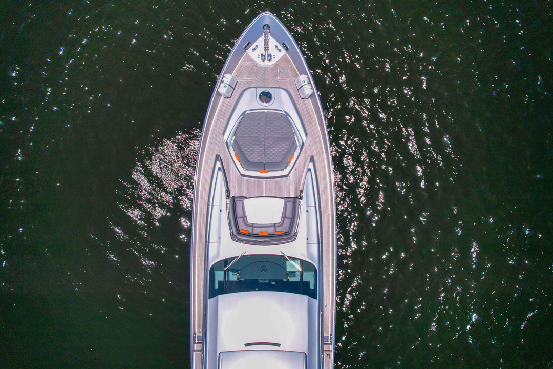 90' Pershing