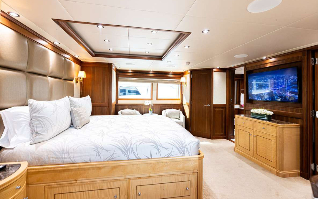 123' Palmer Johnson