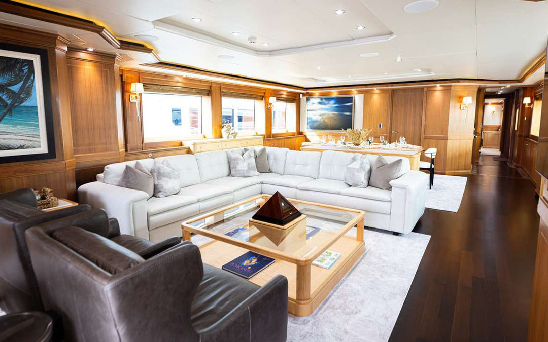 123' Palmer Johnson