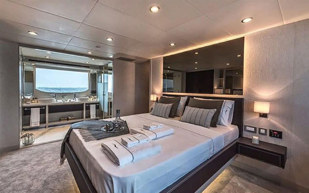 105' Numarine