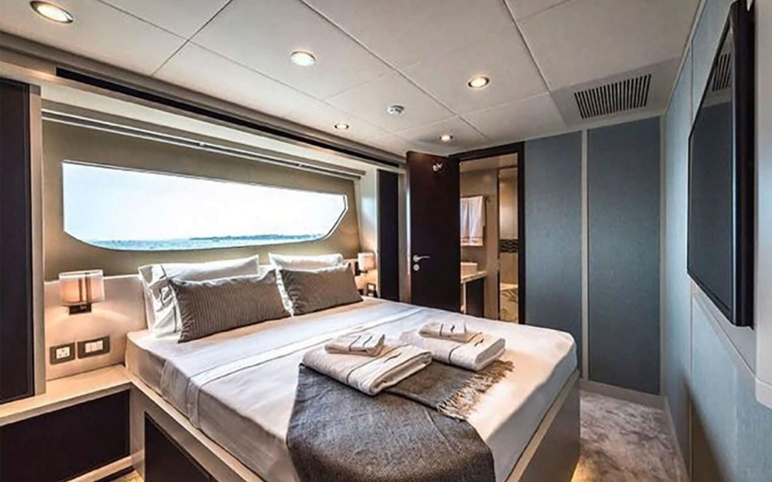 105' Numarine