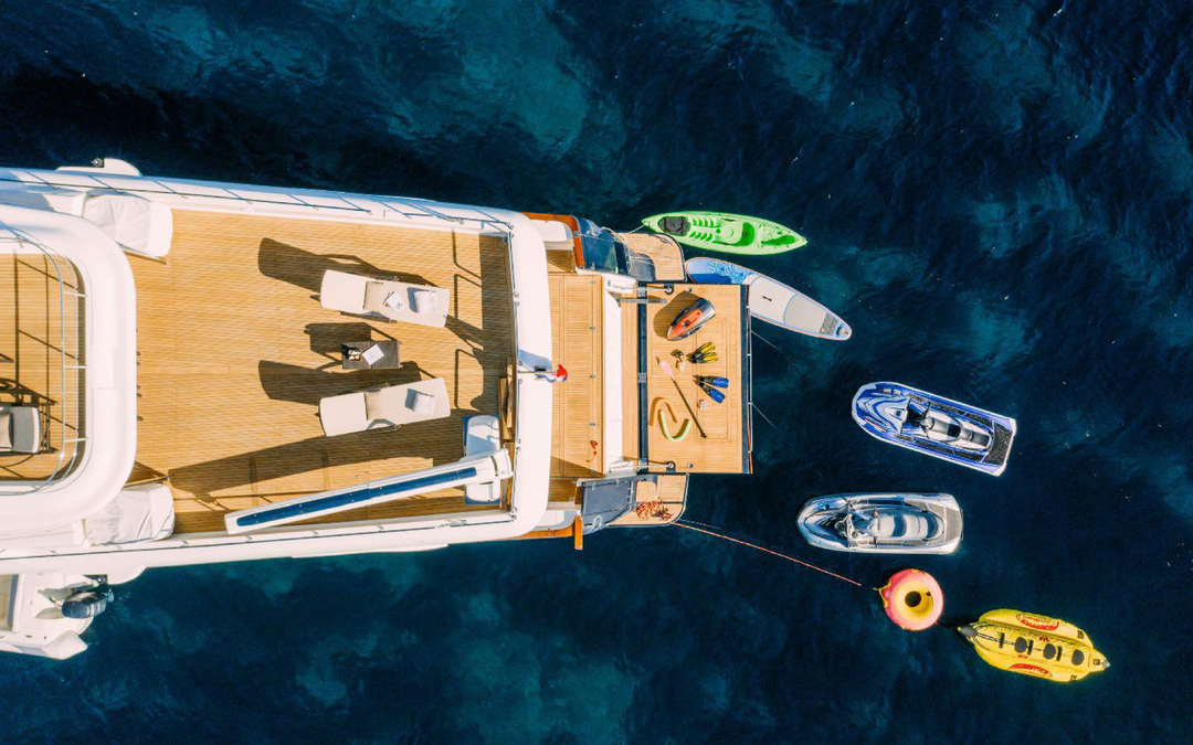 101' Ferretti