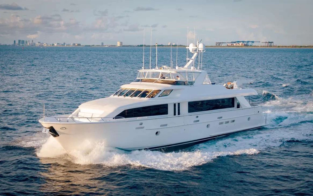 100' Hatteras