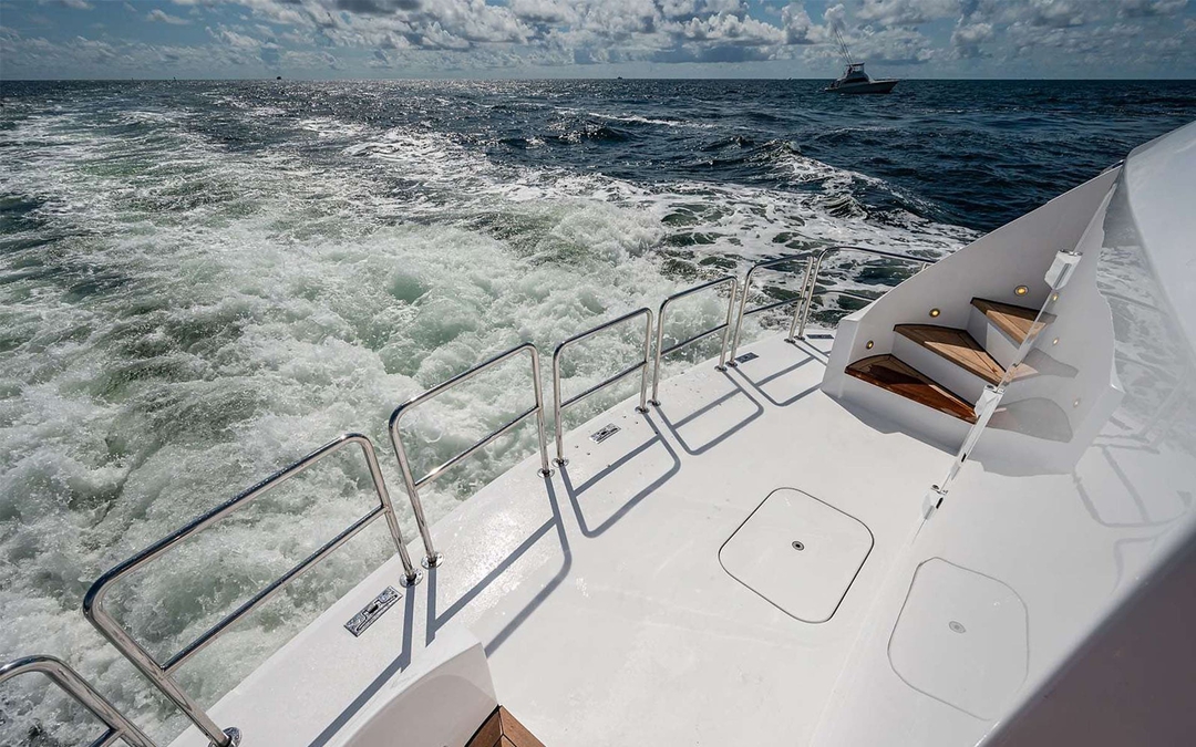 100' Hatteras