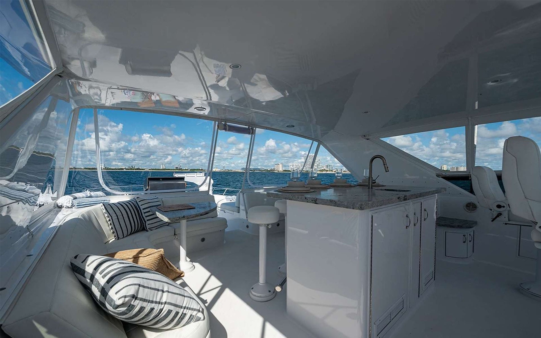 100' Hatteras
