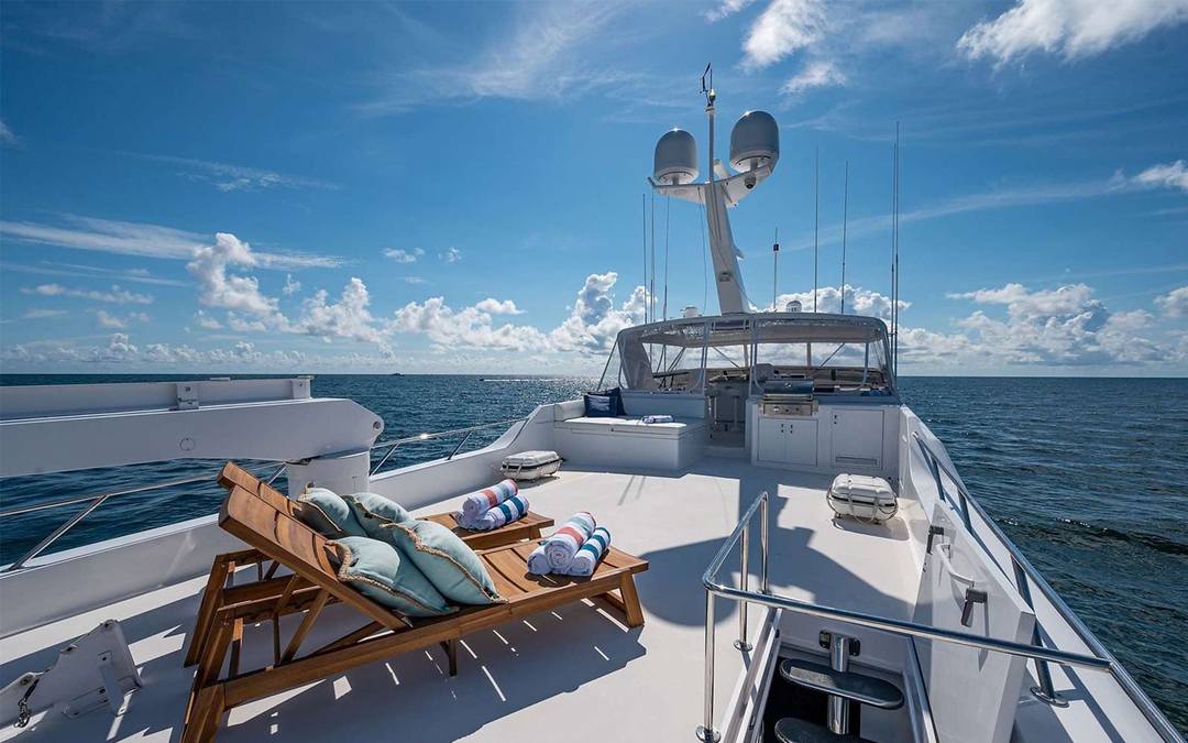 100' Hatteras
