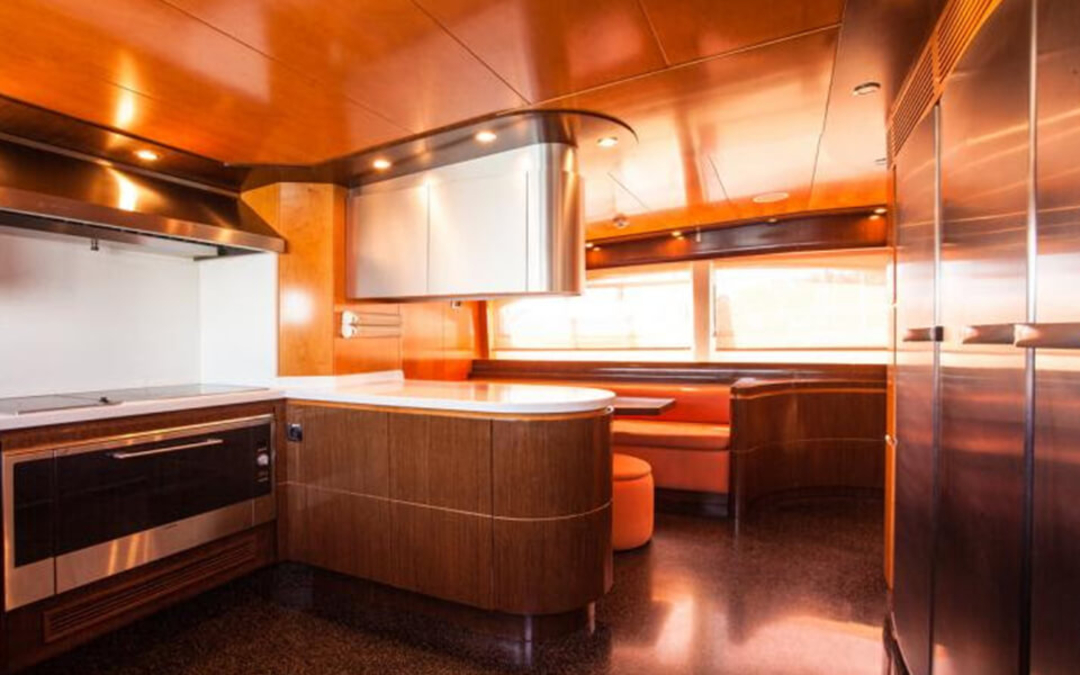 102' Astondoa