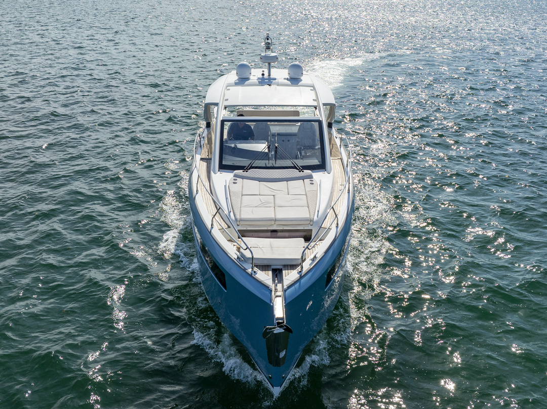 45' Jeanneau