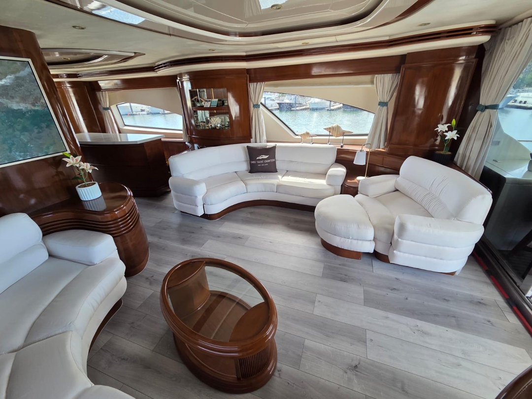 80' Azimut