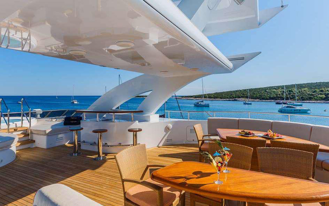 144' Heesen