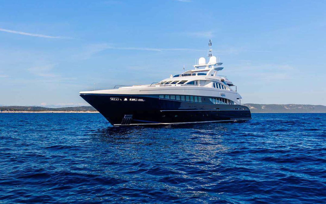144' Heesen