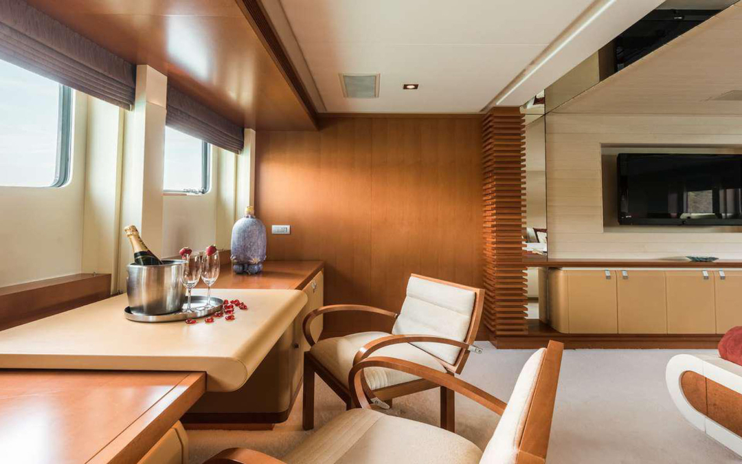 144' Heesen