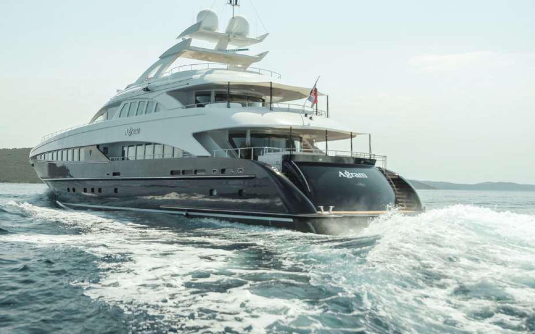 144' Heesen