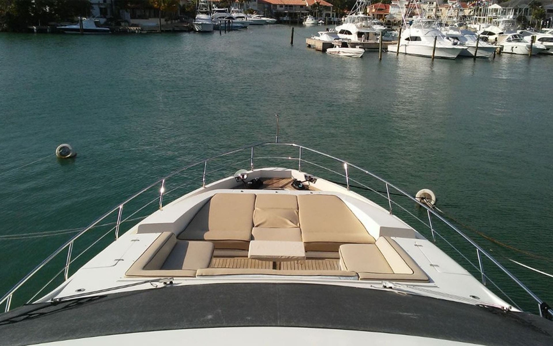 86' Azimut