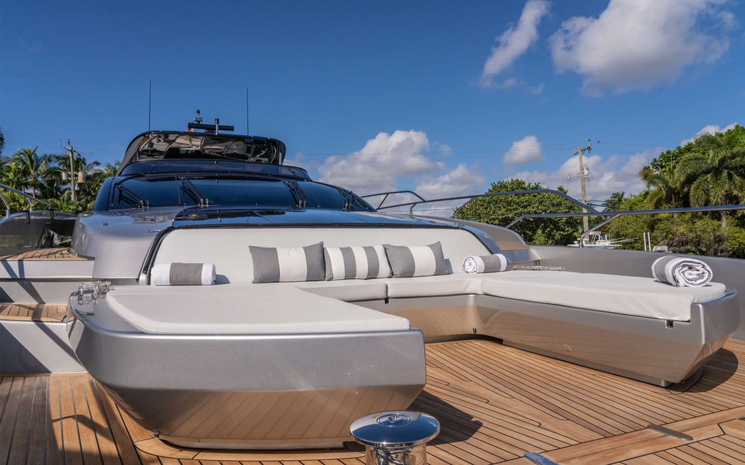 90' Riva
