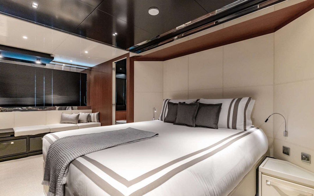 90' Riva