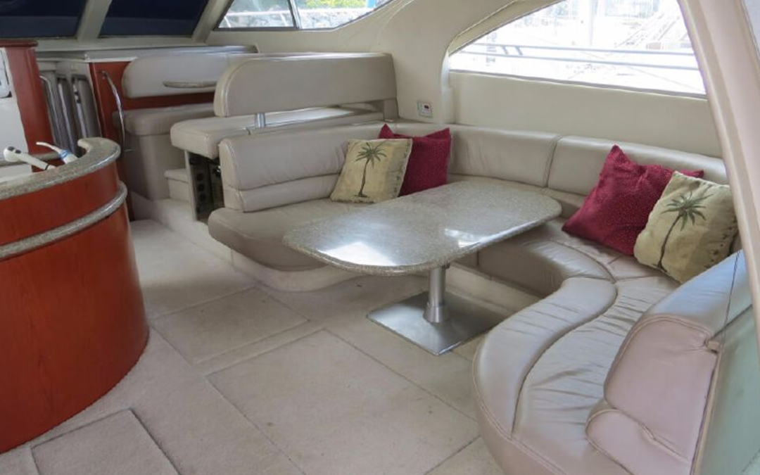 46' Maxum