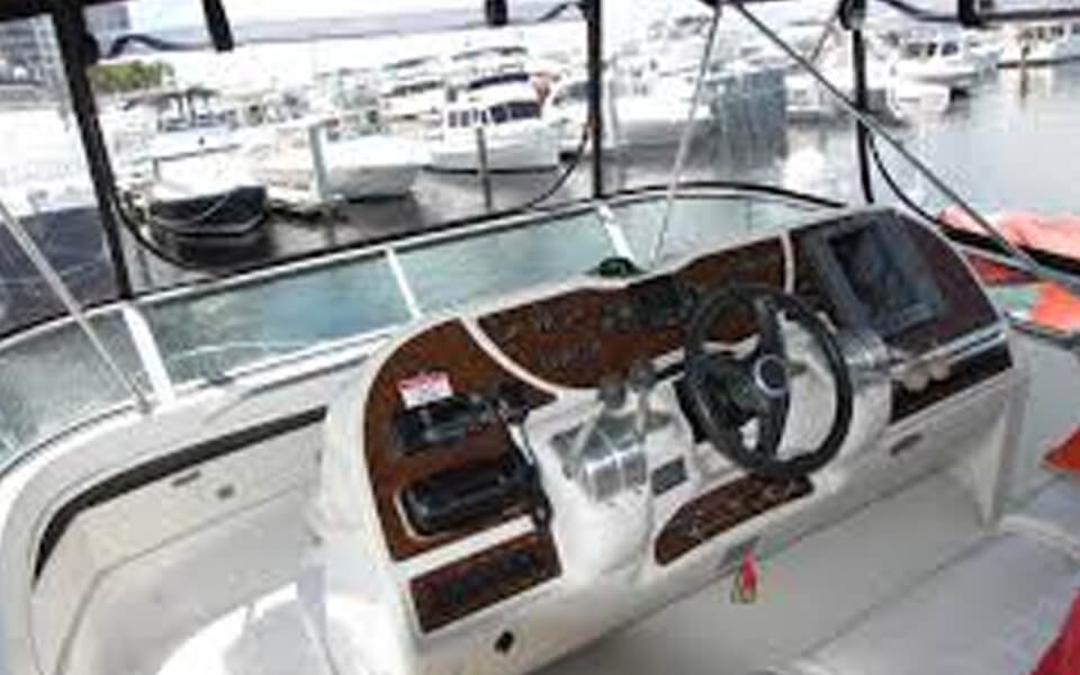 46' Maxum