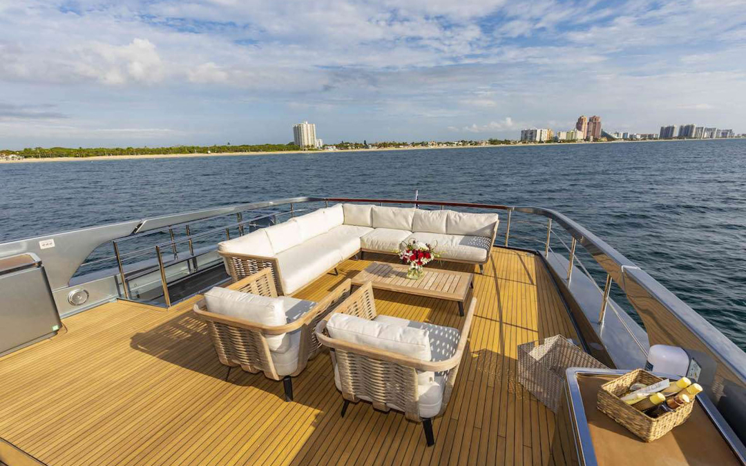 110' Riva