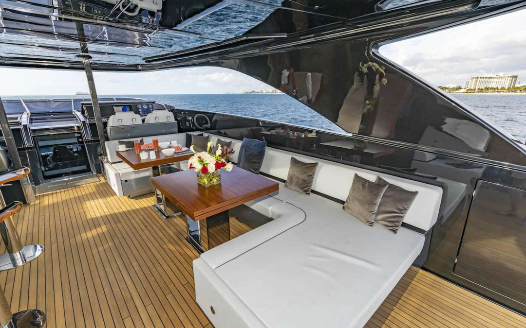 110' Riva
