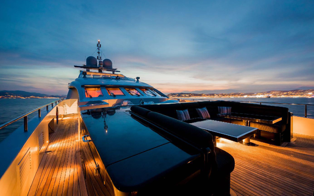 144' Heesen
