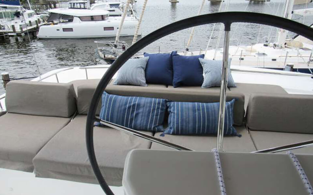 52' Lagoon