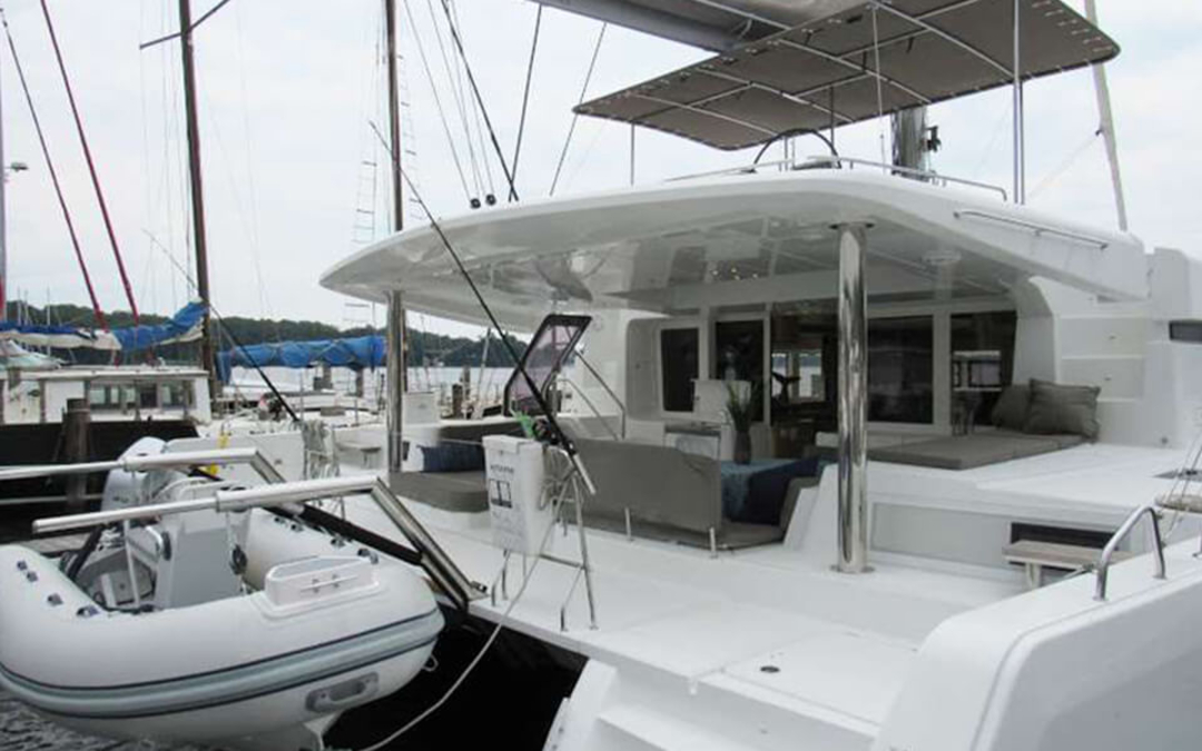 52' Lagoon