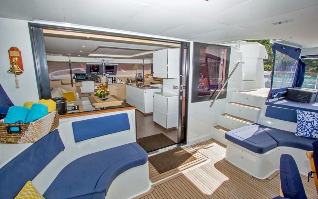 67' Fountaine-Pajot