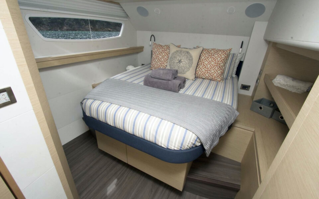 67' Fountaine-Pajot