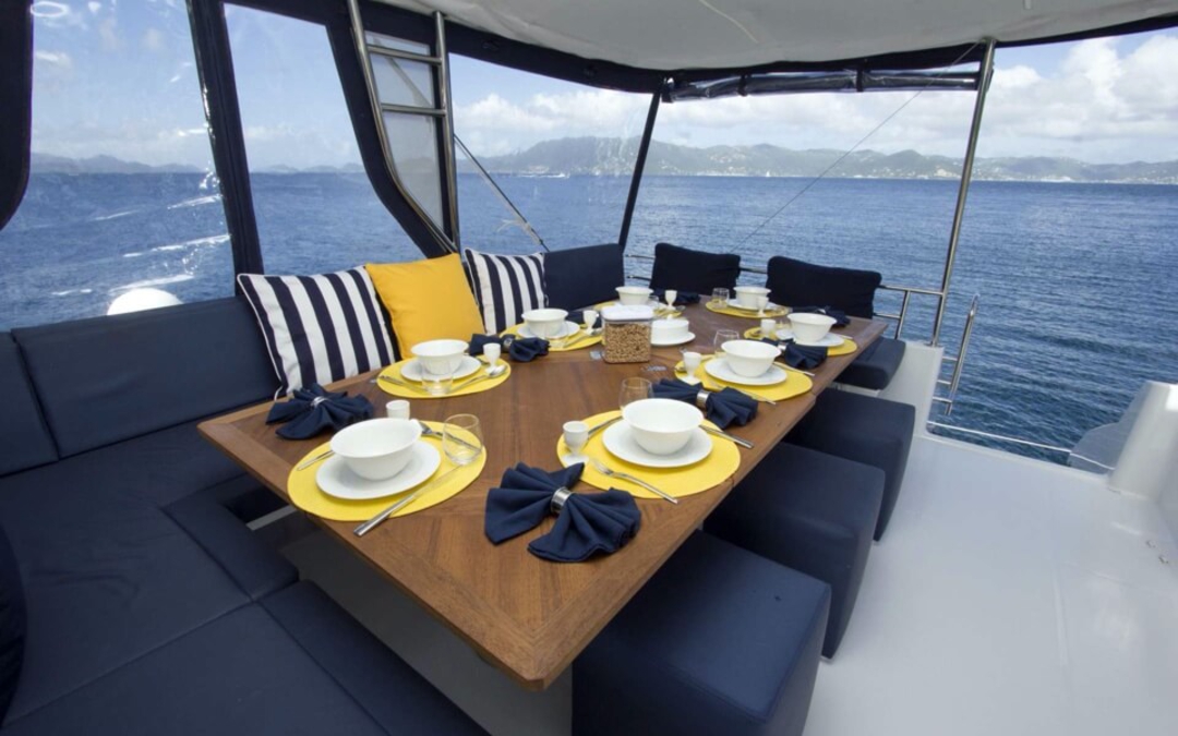 67' Fountaine-Pajot
