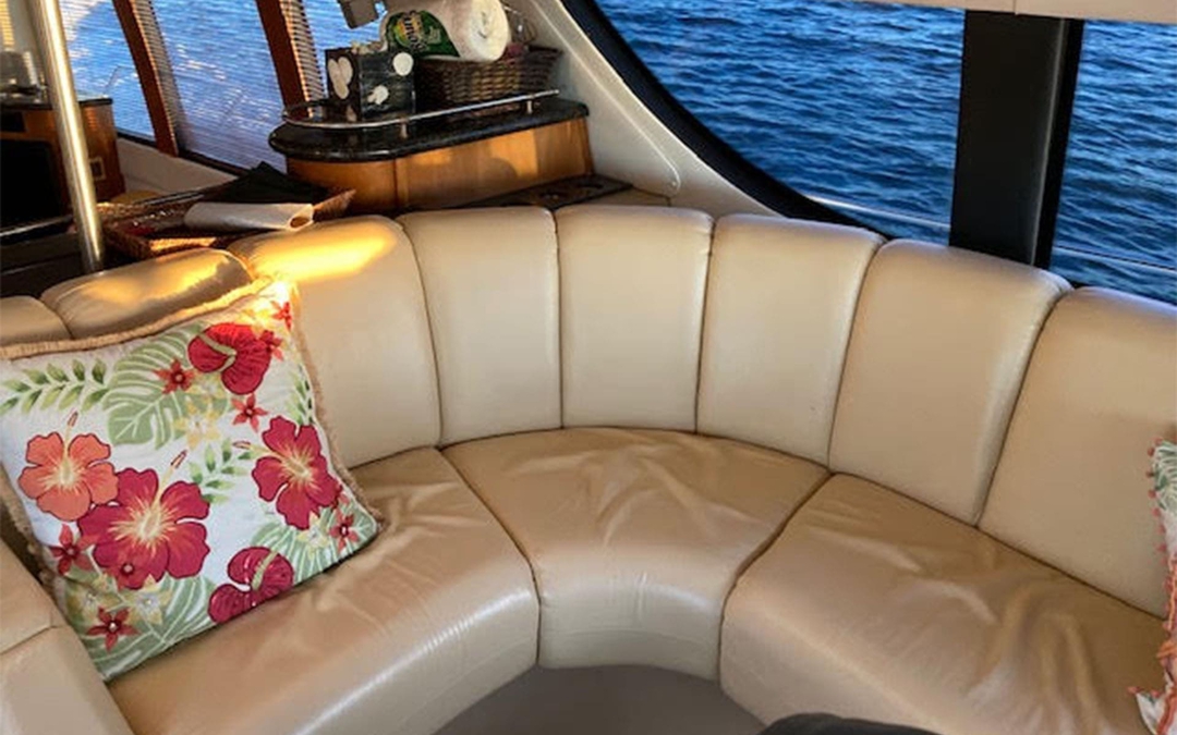 53' Carver