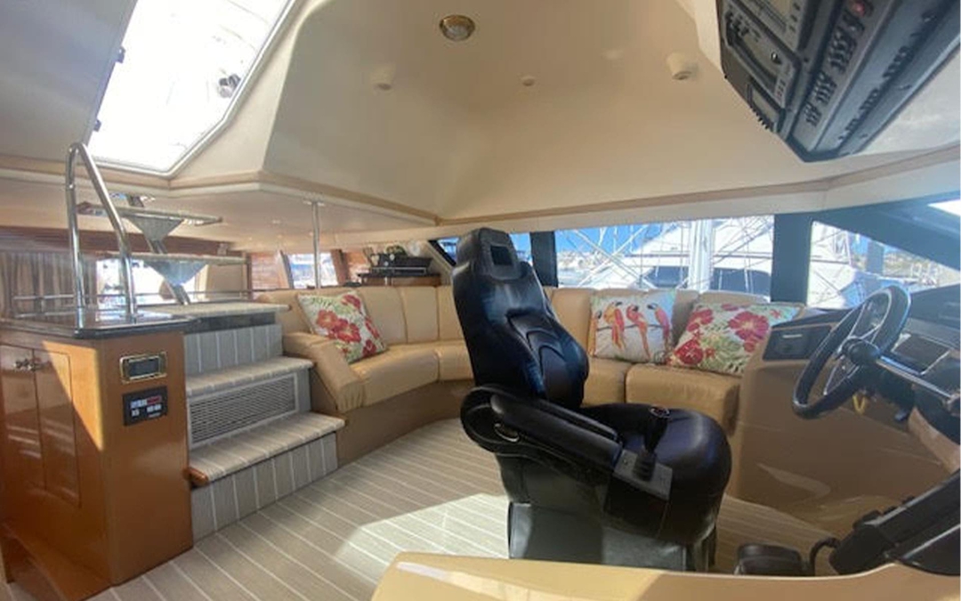 53' Carver