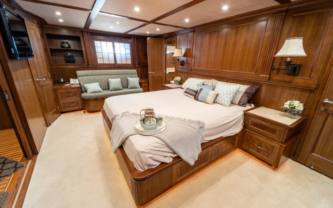 120' TriDeck