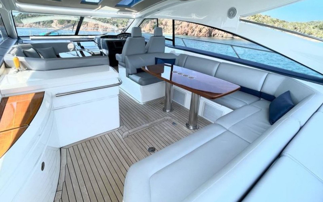 52' Princess