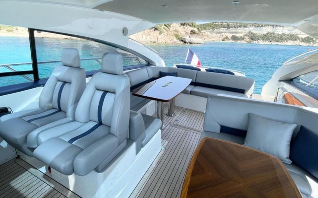 52' Princess