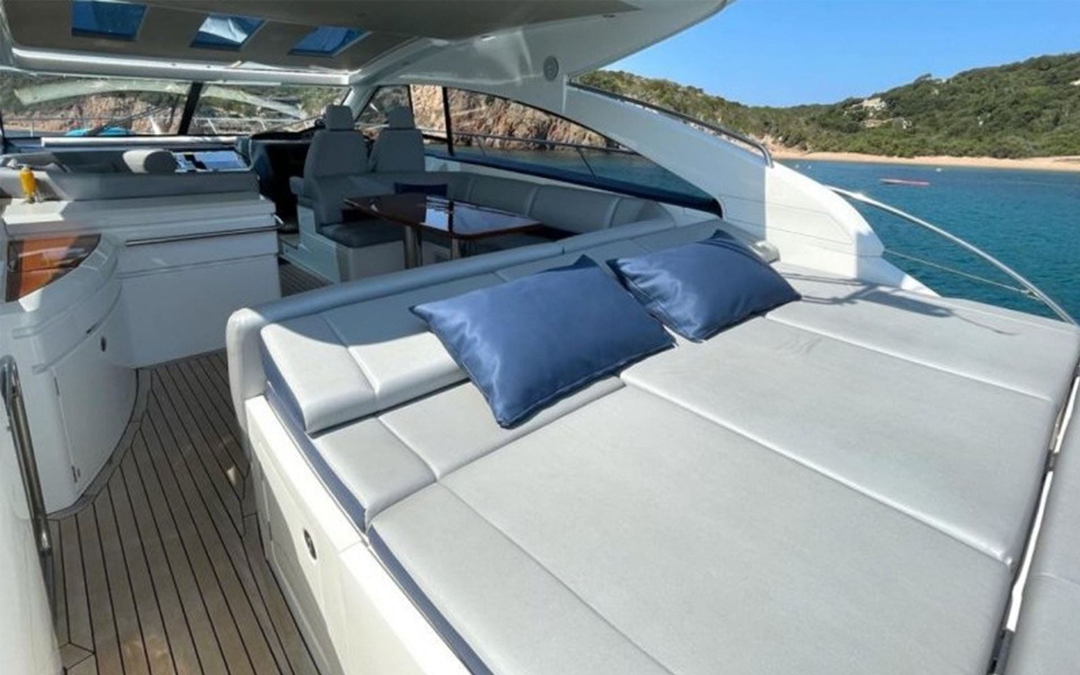 52' Princess